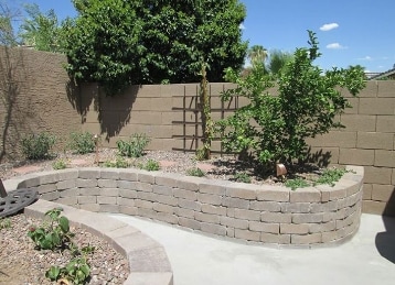 retaining-wall-erosion-control
