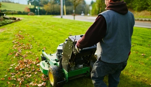 img-s4-To-Do-List-FALL-OVERSEEDING